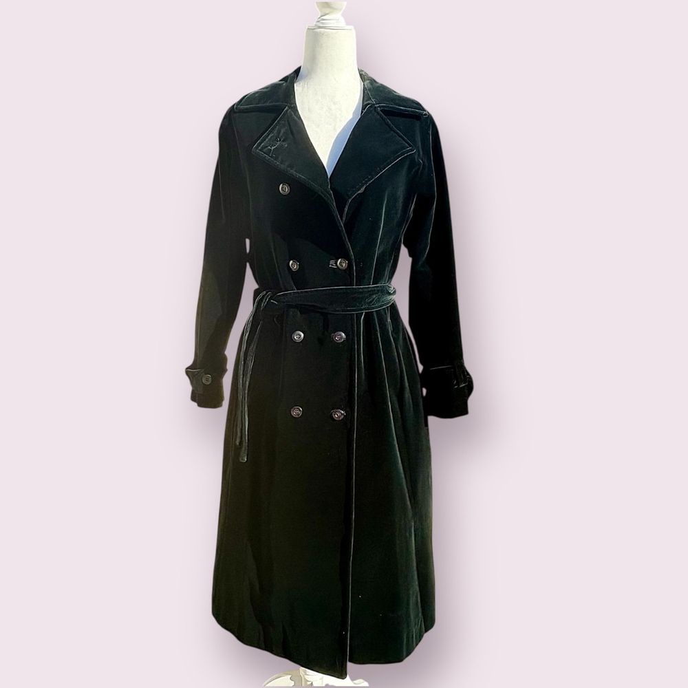 I Magnin Luna Black Velvet Evening Coat Size 14